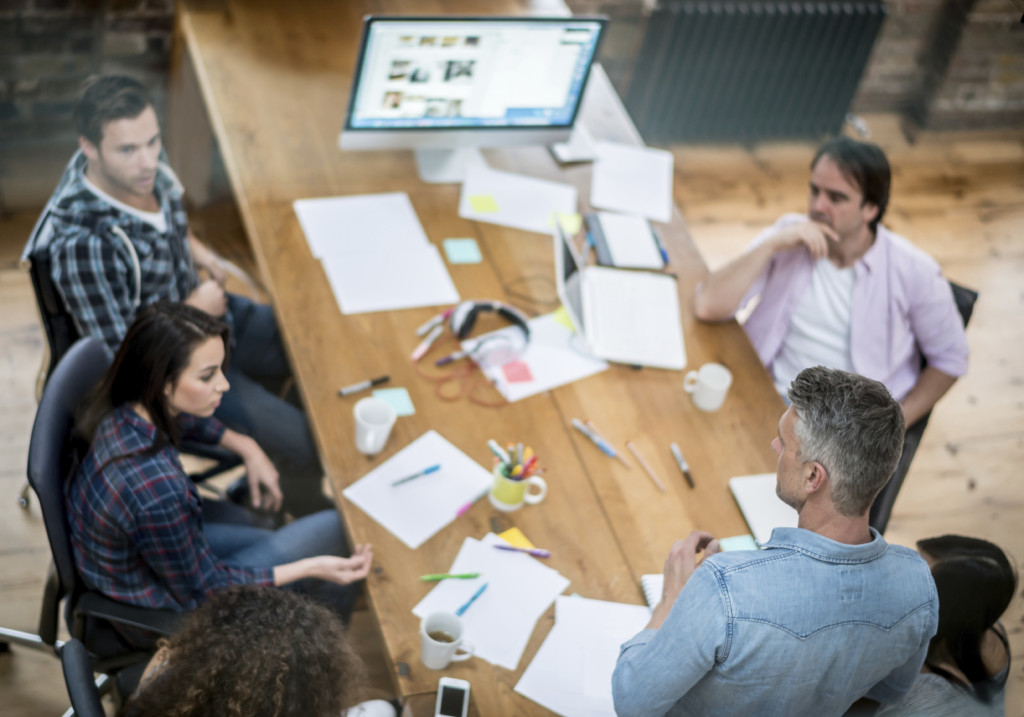 Capclinik propose un dispositif de formation professionnelle continue organisé dans les institutions ayant pour objet d’améliorer la qualité des écrits professionnels  en permettant aux professionnels de s’en réapproprier le sens pour eux mêmes, pour leurs destinataires et pour les sujets eux mêmes.